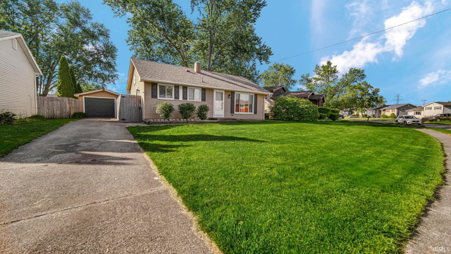 Listing Image 15
