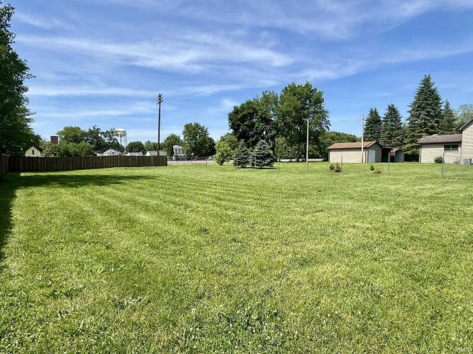 Listing Image 9