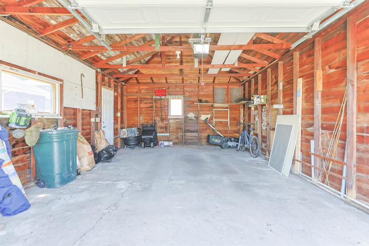 Listing Image 34