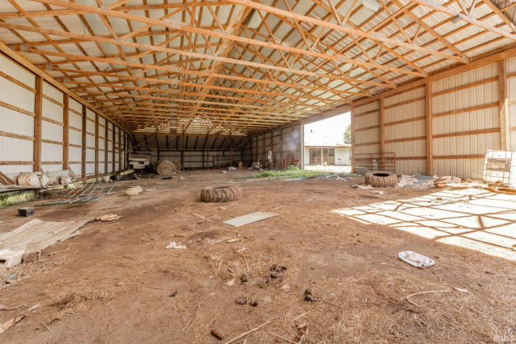 Listing Image 37