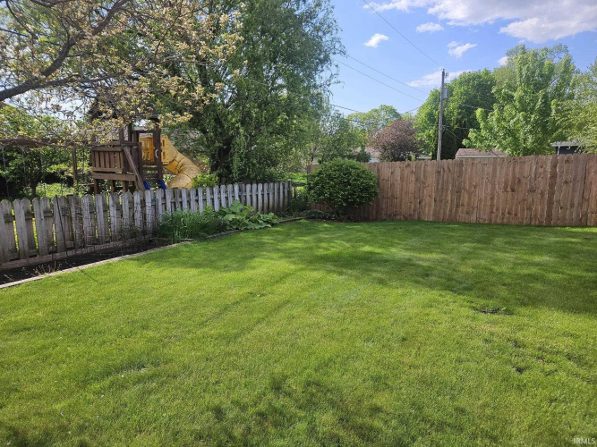 Listing Image 36