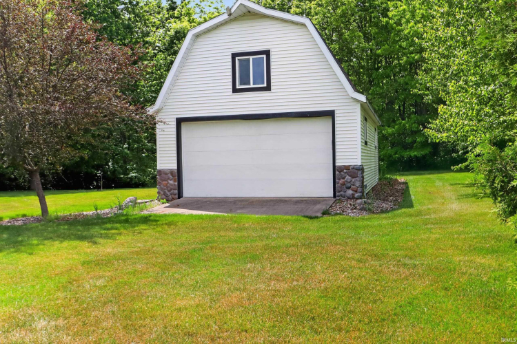 Listing Image 39