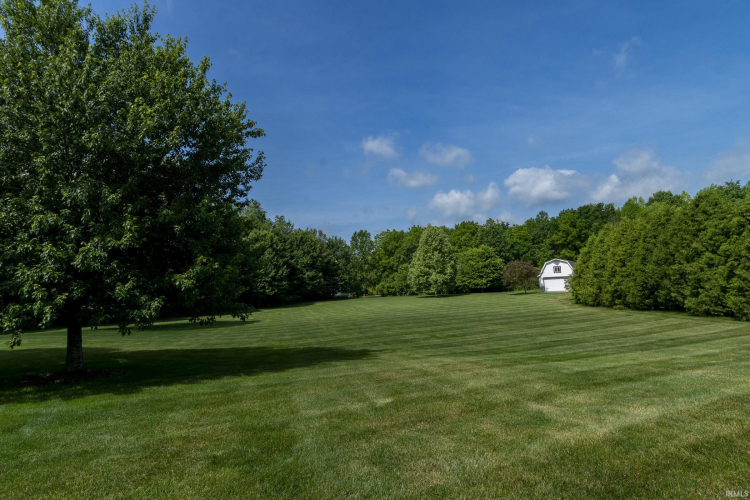 Listing Image 44