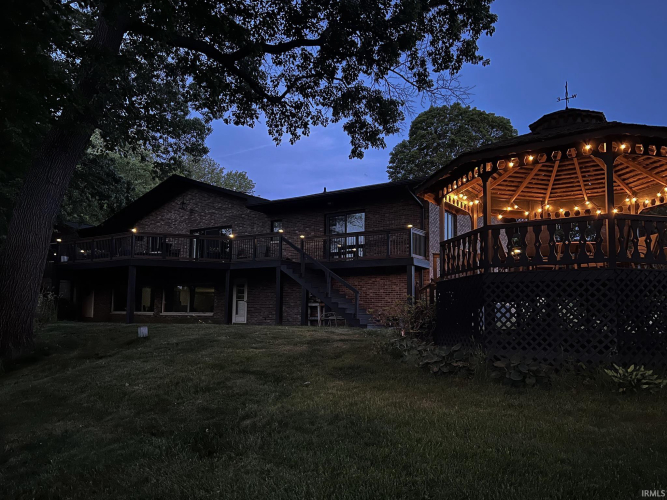 Listing Image 7