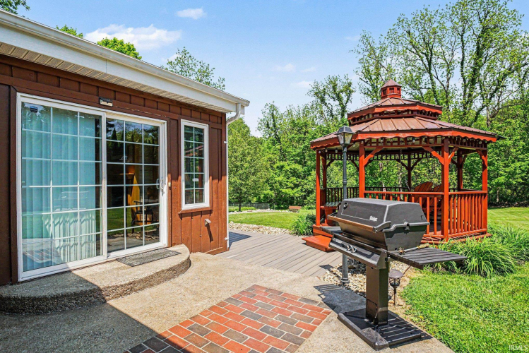 Listing Image 22