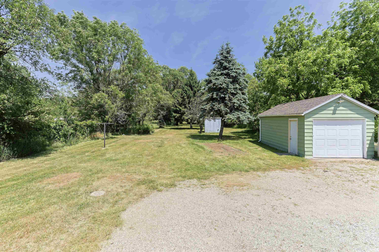 Listing Image 29