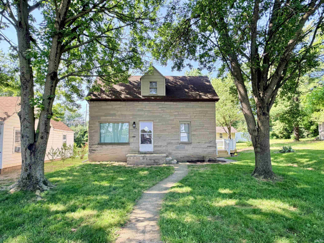 Listing Image 5