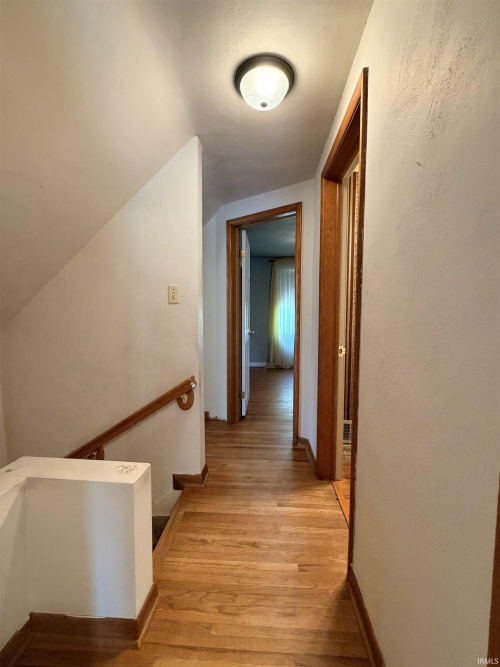 Listing Image 50