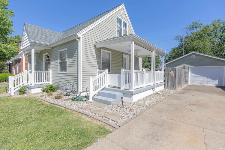 Listing Image 2