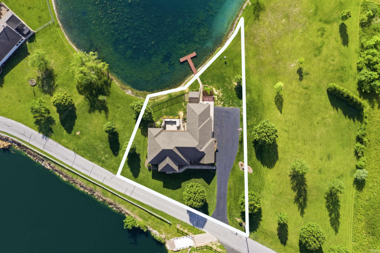 Listing Image 16