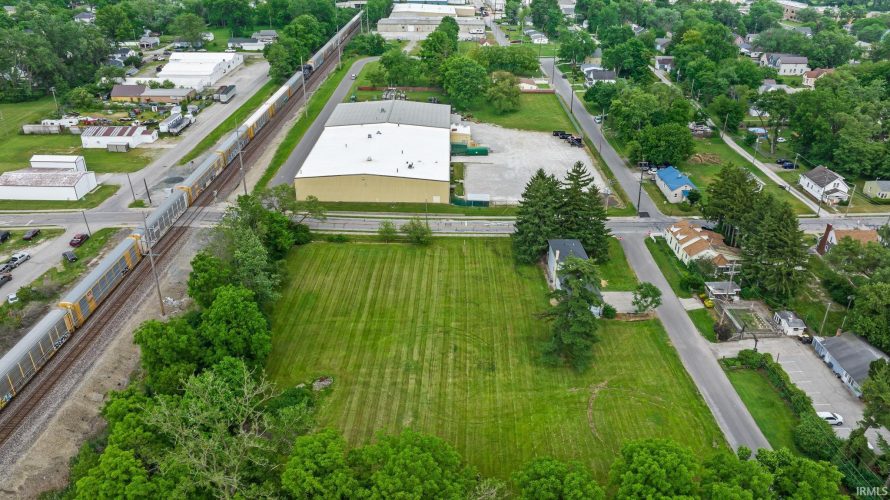 Listing Image 7