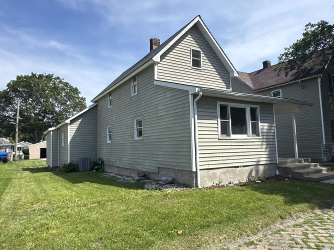 Listing Image 28