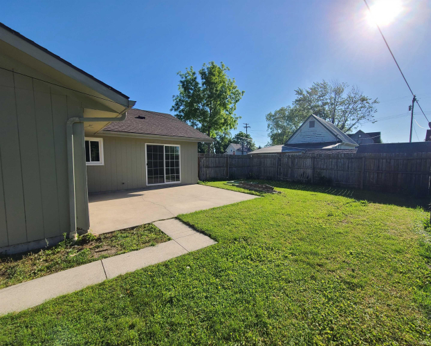 Listing Image 13