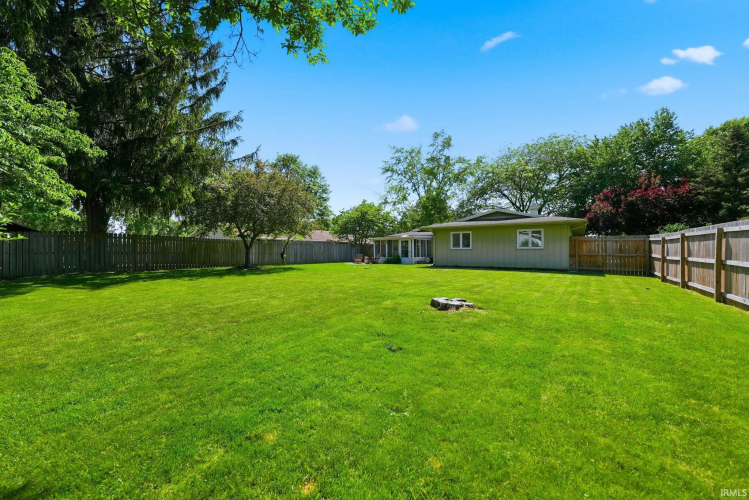 Listing Image 45