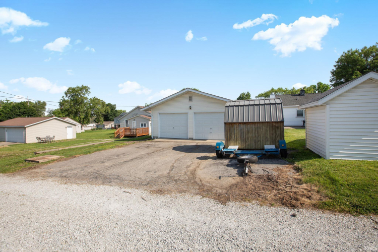 Listing Image 35