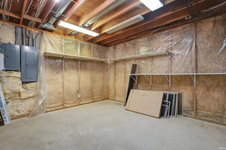 Listing Image 28