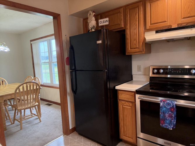 Listing Image 16