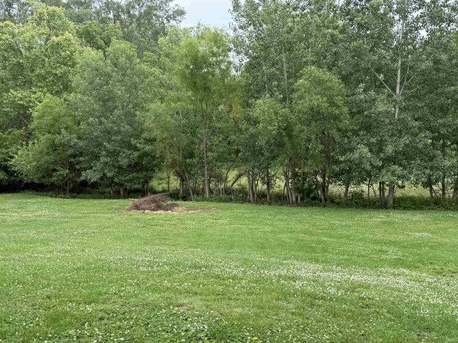 Listing Image 41