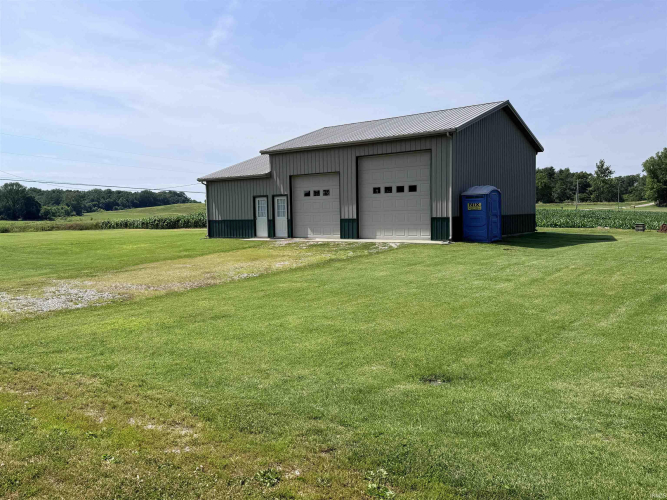 Listing Image 44