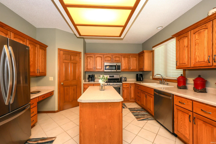 Listing Image 9