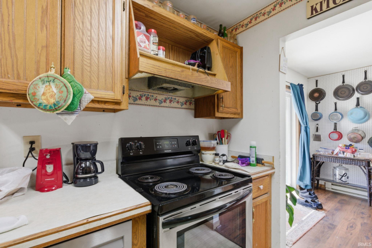 Listing Image 15