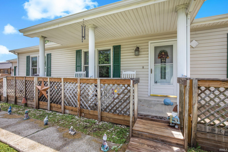 Listing Image 3