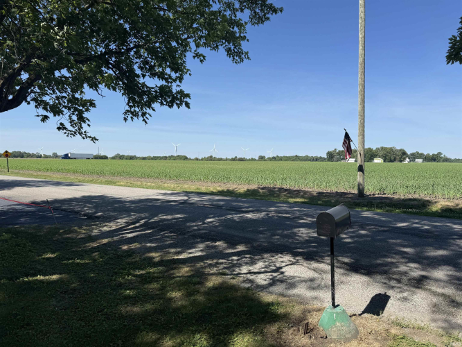 Listing Image 8