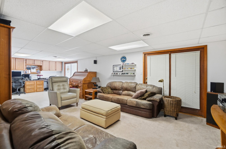Listing Image 32