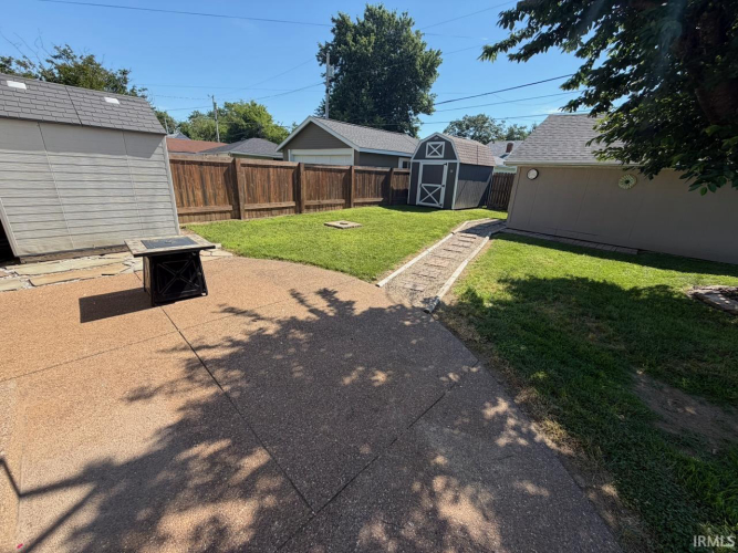 Listing Image 15