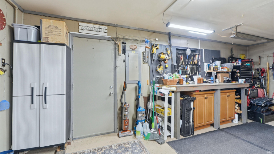 Listing Image 43