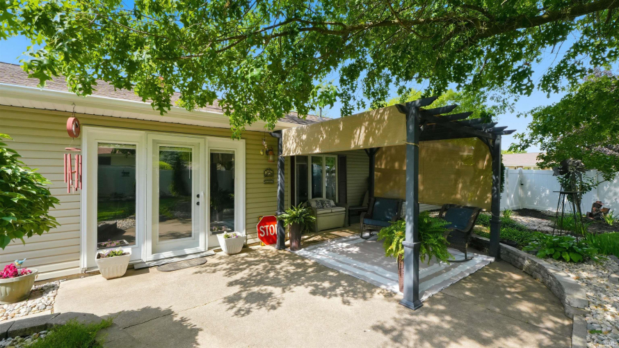 Listing Image 49