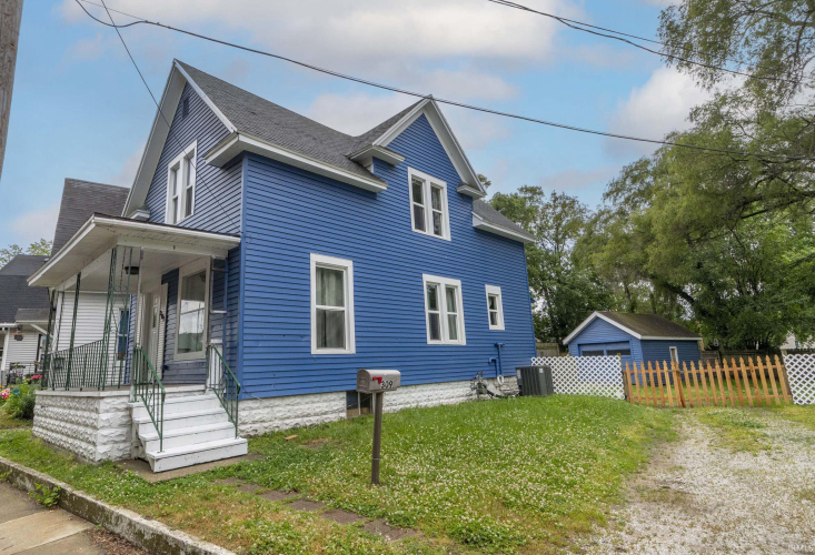 Listing Image 2