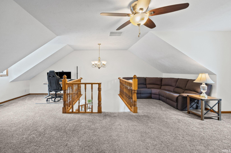 Listing Image 24