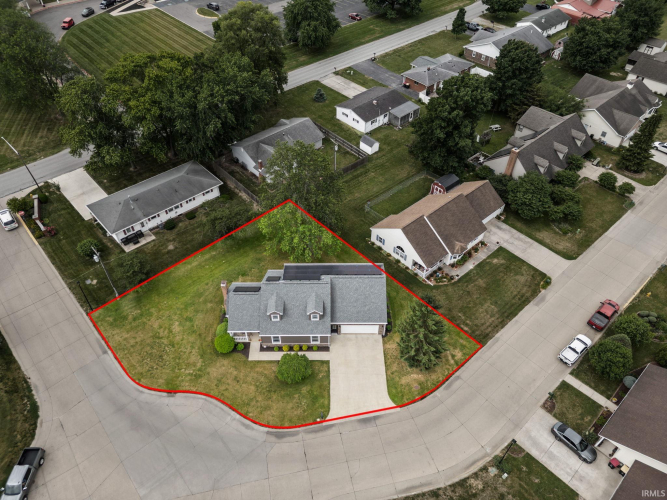 Listing Image 4