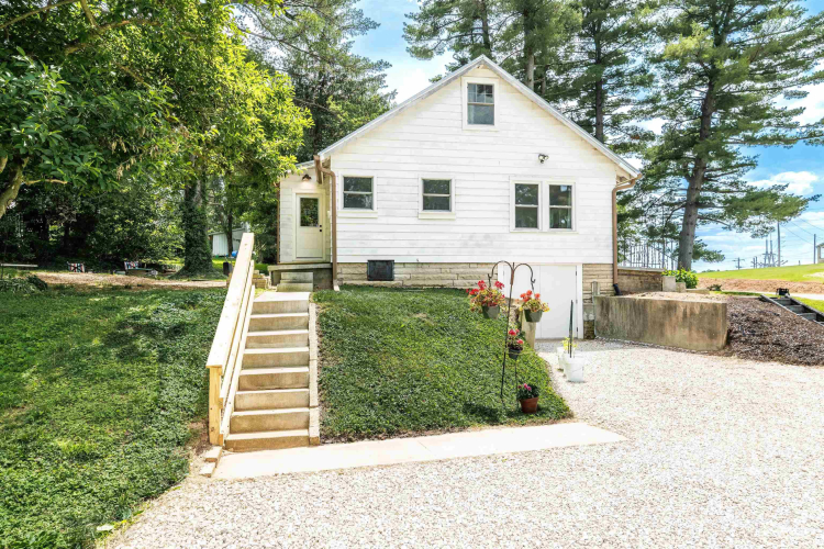 Listing Image 37