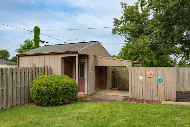 Listing Image 22
