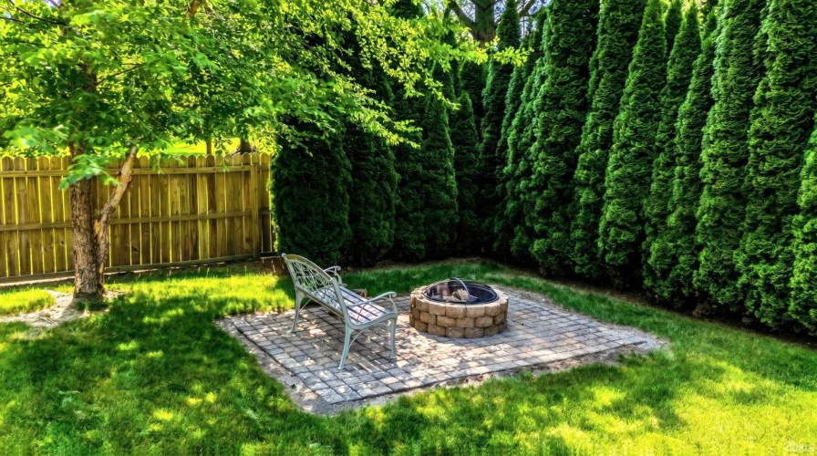 Listing Image 12