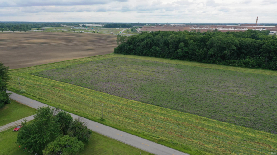 Listing Image 6