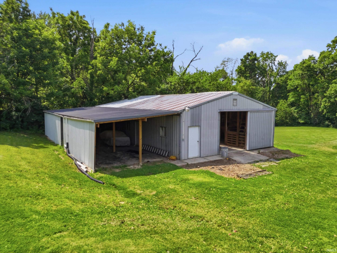 Listing Image 46