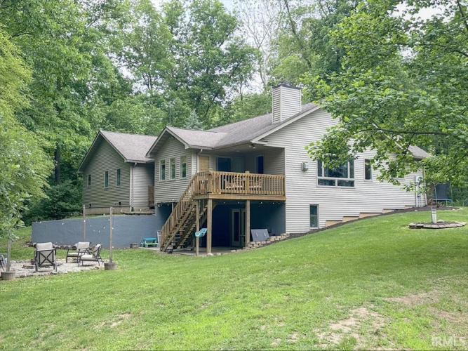 Listing Image 4