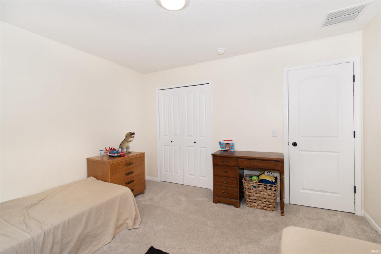 Listing Image 27