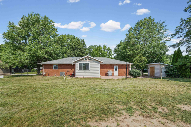 Listing Image 40