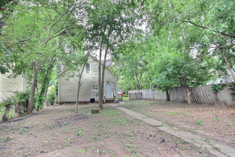Listing Image 14