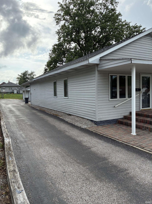 Listing Image 21