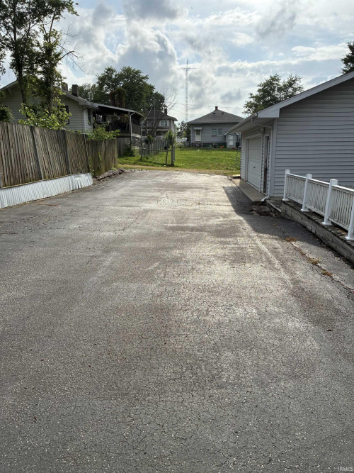 Listing Image 23