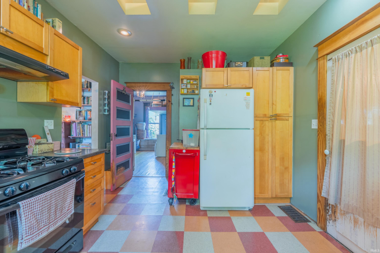 Listing Image 18