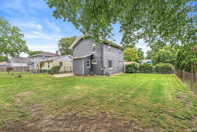Listing Image 23
