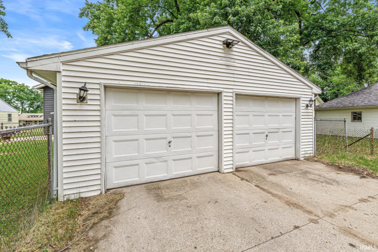 Listing Image 26
