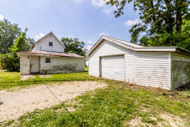 Listing Image 18