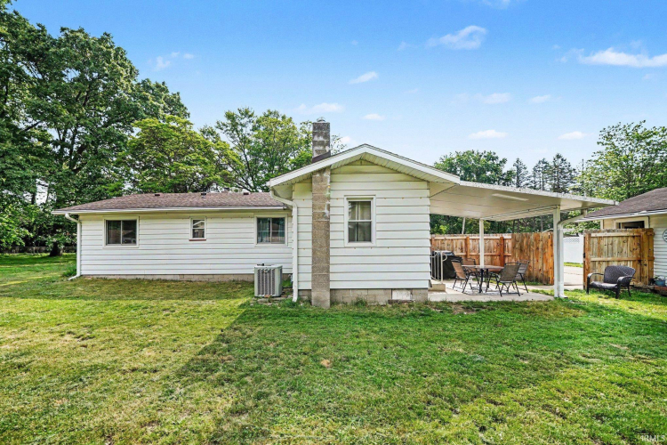 Listing Image 25